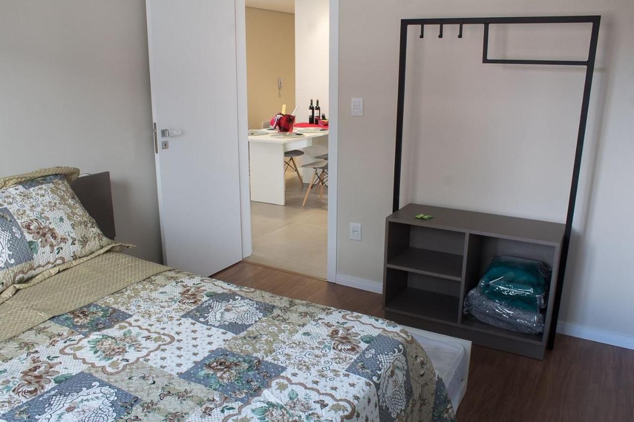Dallas Apartamentos Na Via Gastronomica-Estacionamento-Amplos E Equipados-Wifi Bento Gonçalves المظهر الخارجي الصورة