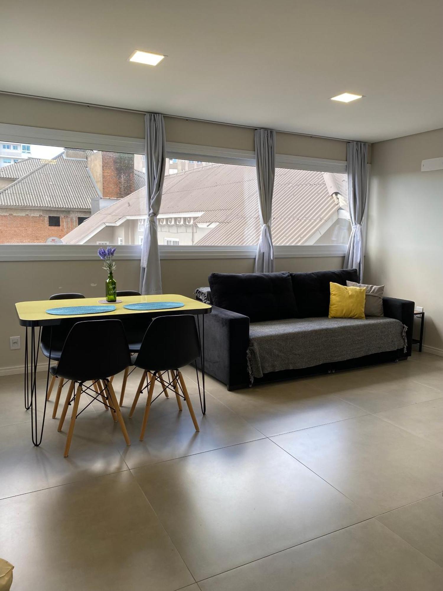 Dallas Apartamentos Na Via Gastronomica-Estacionamento-Amplos E Equipados-Wifi Bento Gonçalves المظهر الخارجي الصورة
